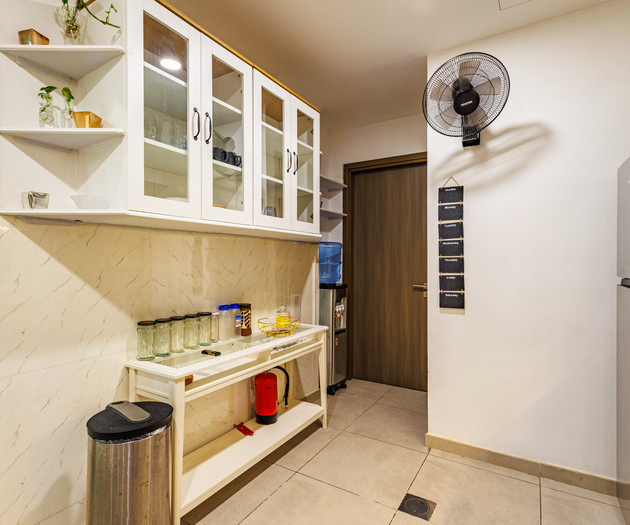 The Urban Retreat Elegant 3BR Townhouse Villanova
