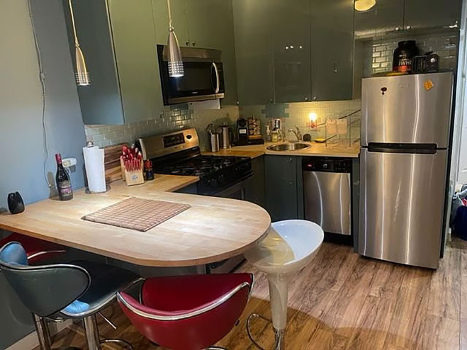 dining area kitchen 