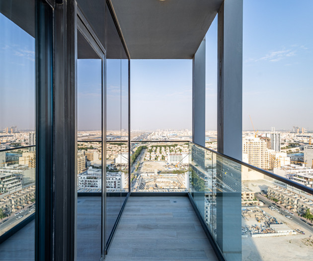 Bright & Stylish 1-Bedroom in Bloom Tower, JVC