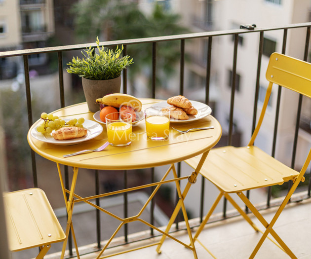 Large & beautiful apartment 4min Passeig de Gràcia