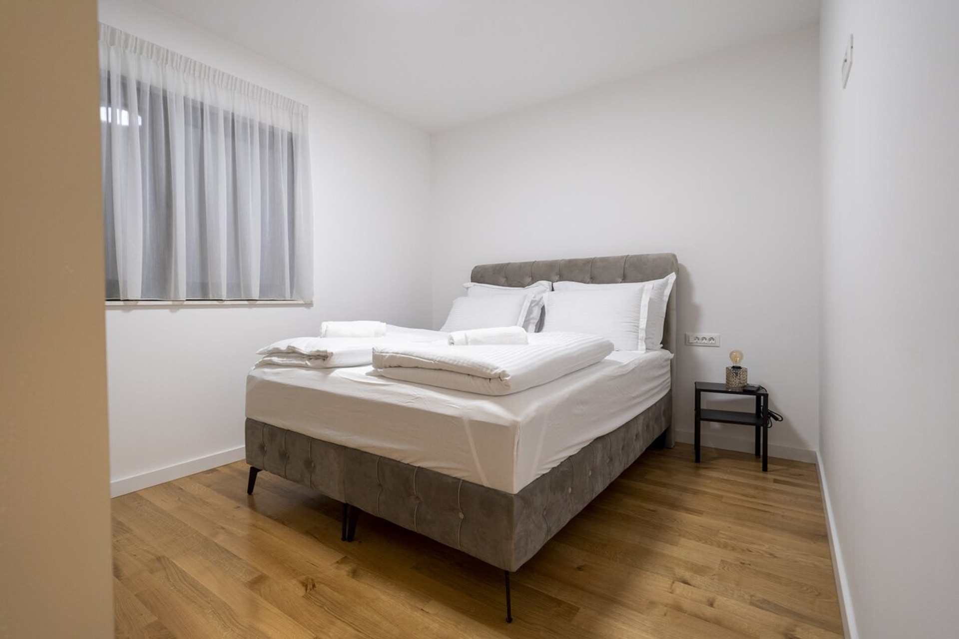 Bedroom nb 1