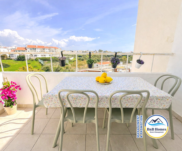 BnB Homes Ocean view Two-bedroom apartment, 300 m