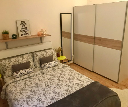 Modern studio close to city centre