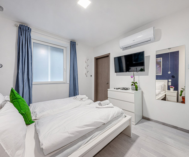 Boutique Nest – Studio w/ AC & Smart TV