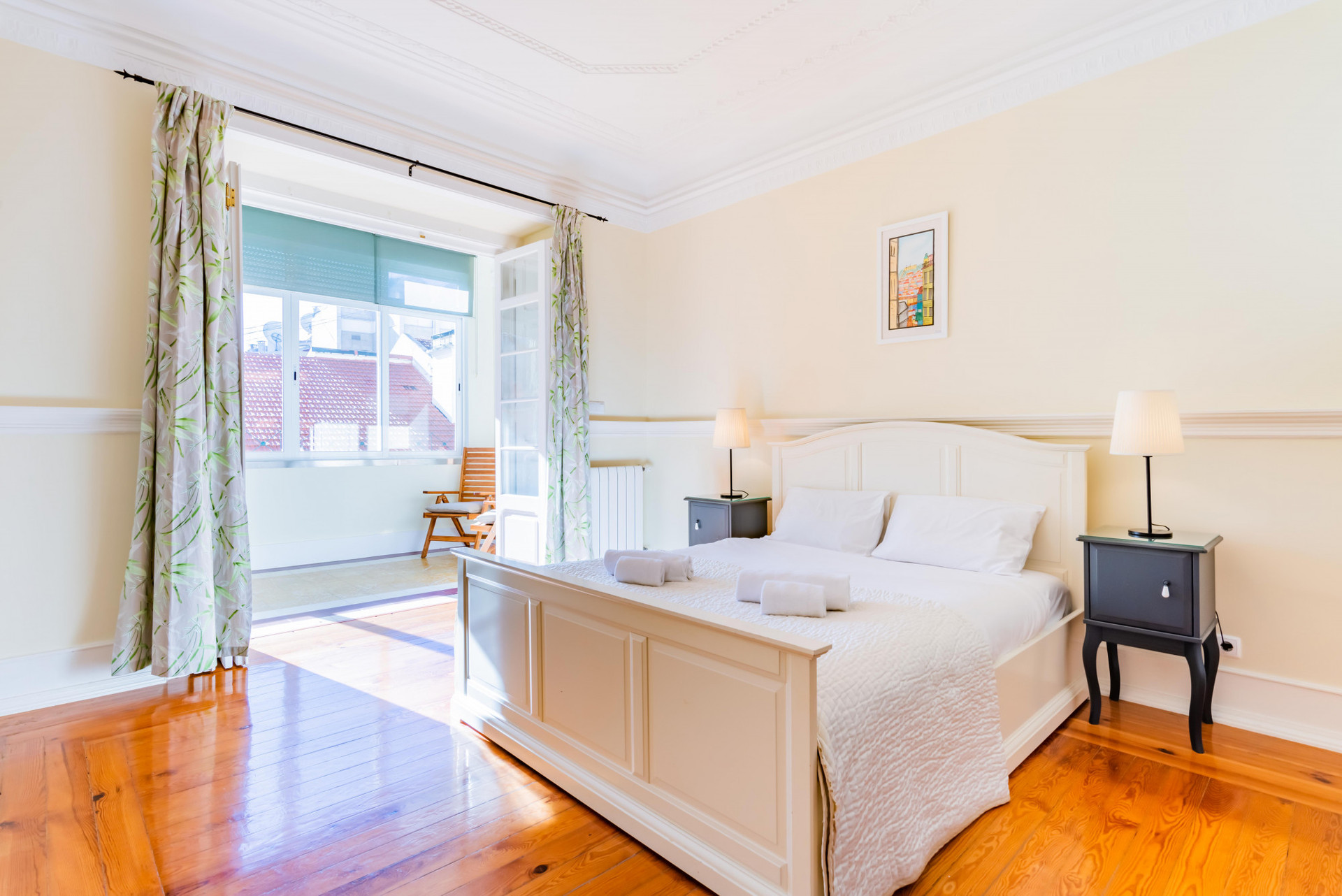 Suite Bedroom with Double-Bed