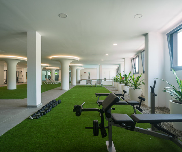 Gym with cardio equipment