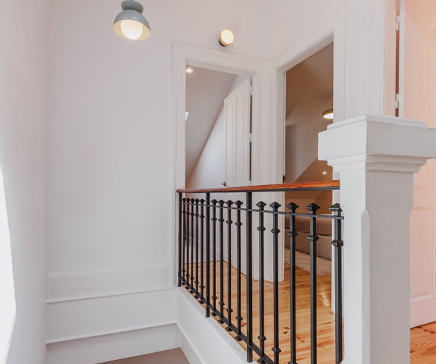 Golden Hour | Luxury T4 for Families & Groups