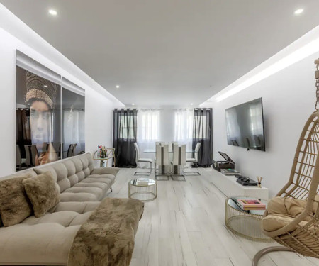 Spacious 3 bedroom apartment in Lisbon