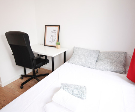 R0138- Room in co-living in Poble Sec