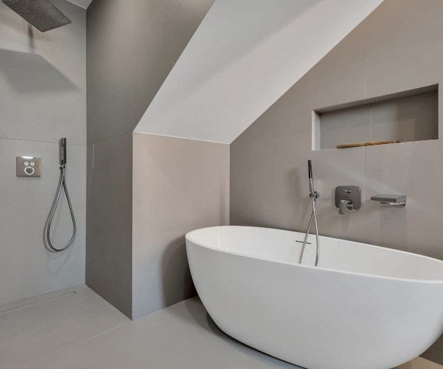 Penthouse Soll 100m from sea