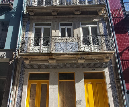 Apartment with balcony Porto, city center