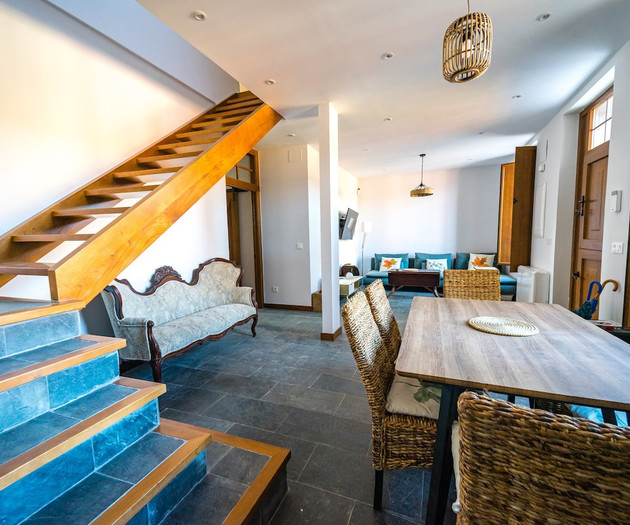 Beautiful house in Oviedo by beBalmy