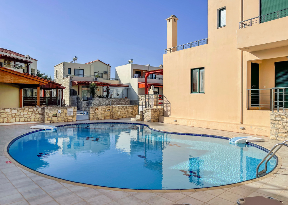 2-Bedroom House with sharing pool in Apokoronas preview
