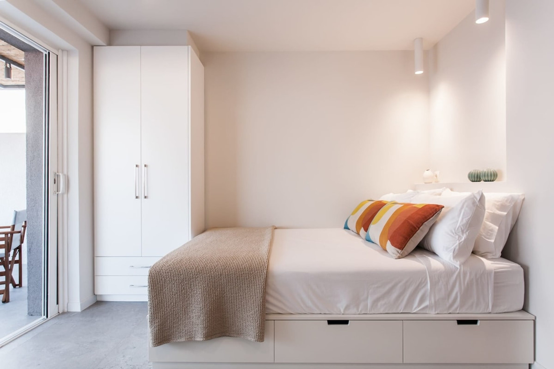 Double bed