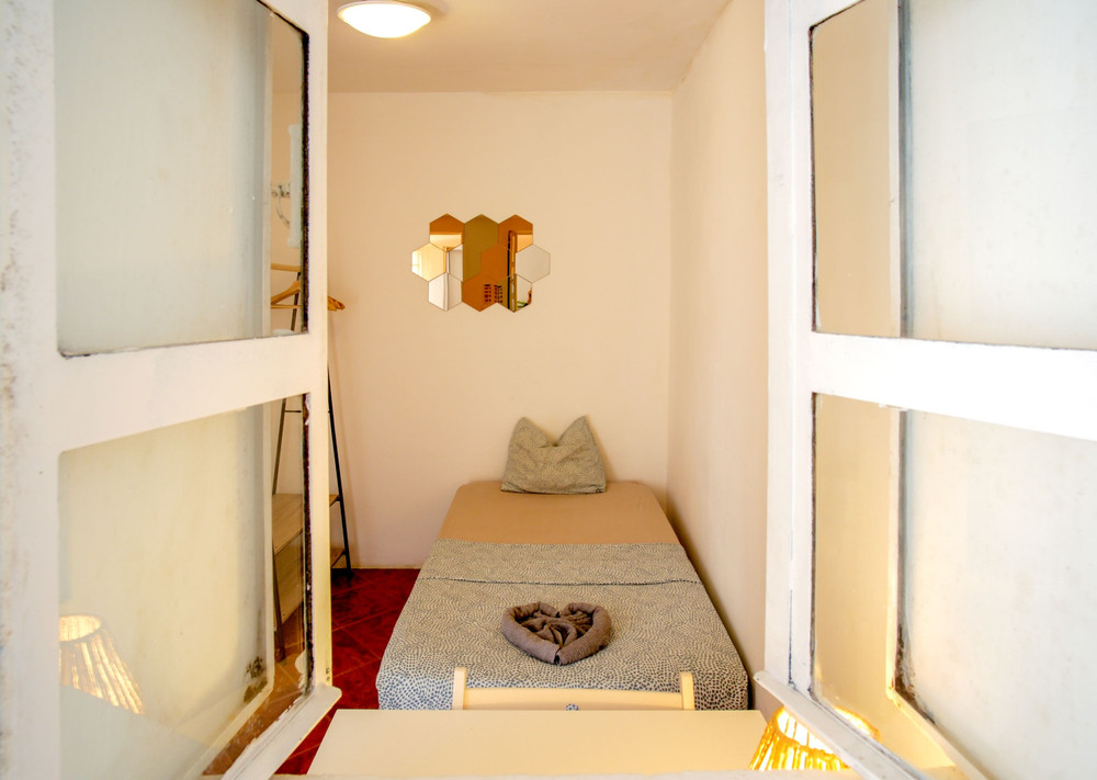 Room C In cozy Apartment Patio preview