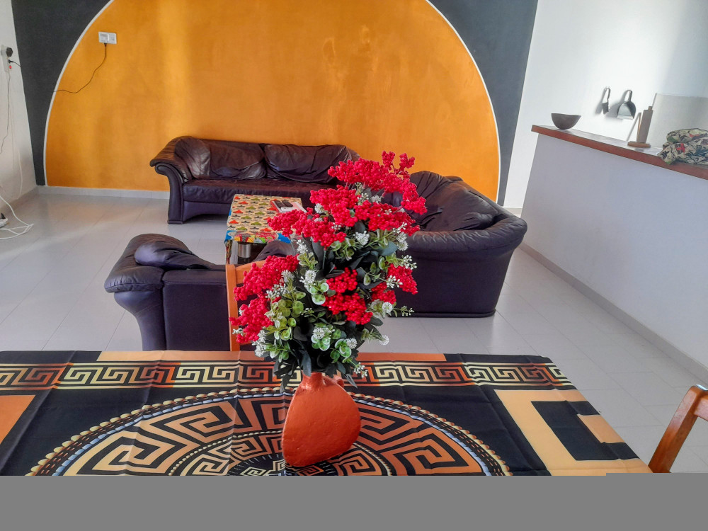Spacious home office in the lush south of Senegal preview