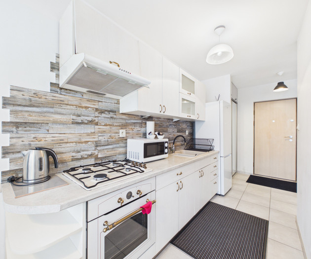 Spacious Apartment Bruna near Pole Mokotowskie