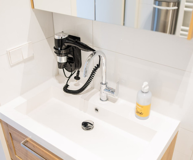 Luxurious Dowtown 3BDR Apartment WS