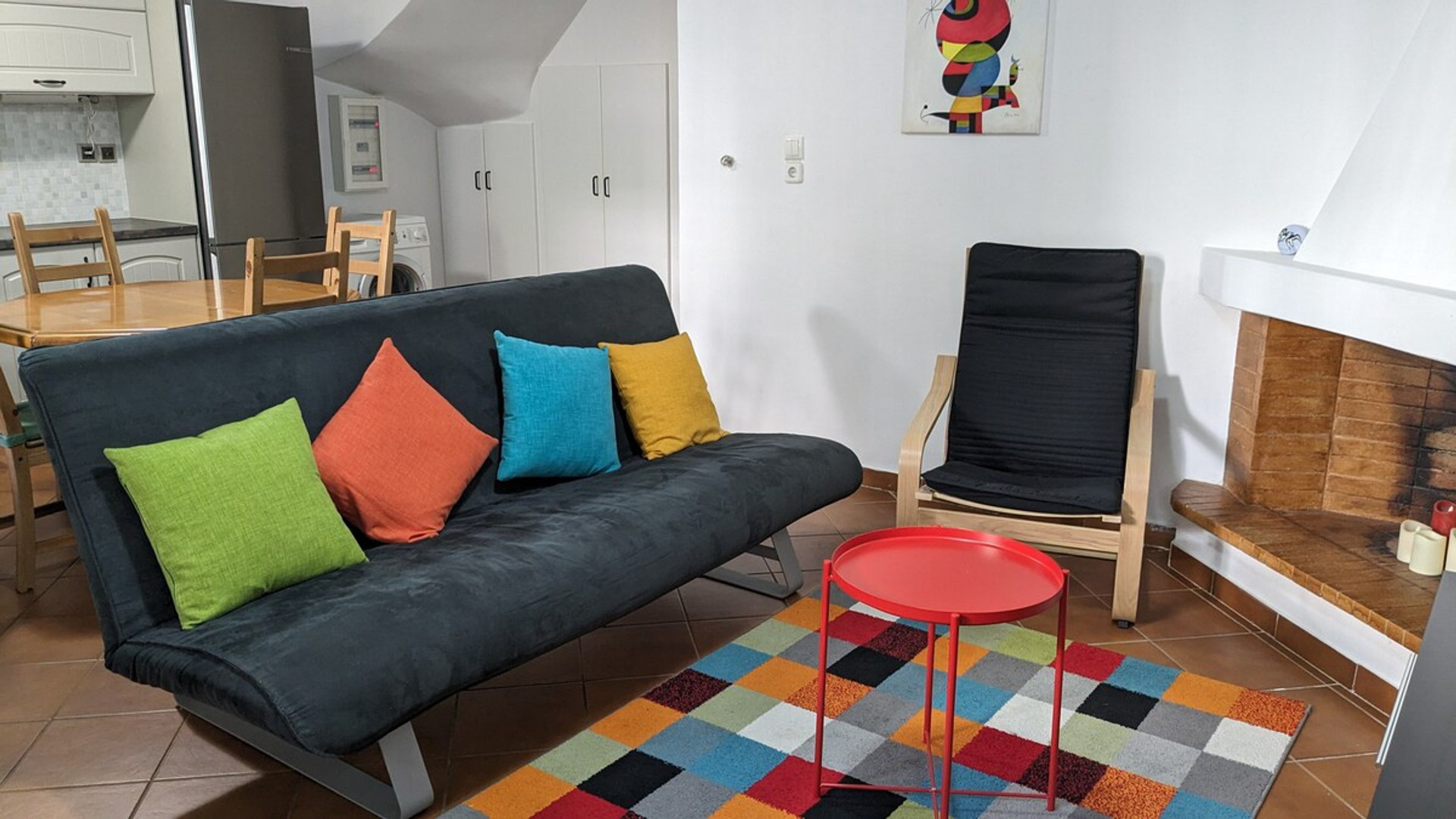 Living room image 2