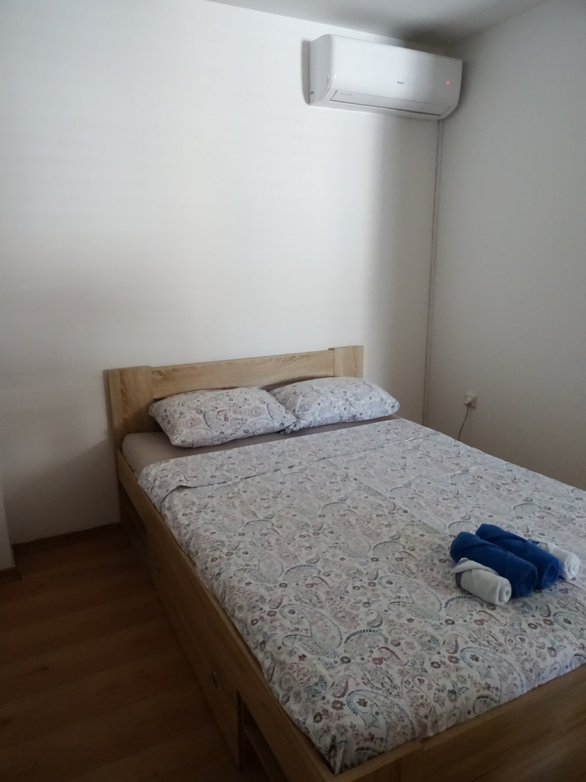 Double bed