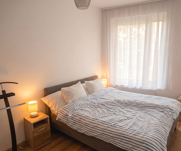 Luxury 2-bedroom 2-bathroom condo with parking