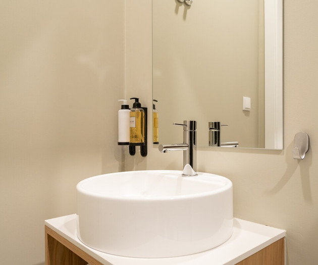 Lapa Diplomatic Flat 2.4 by Feel Lisboa