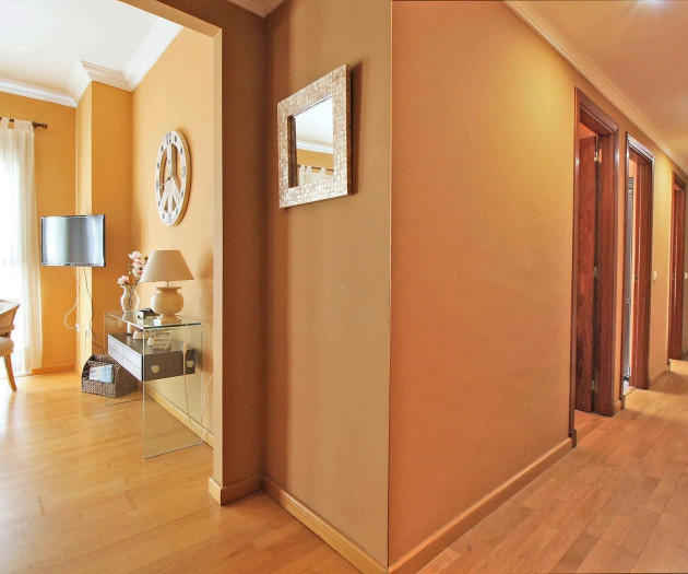 Sunny 4 people appartment at the heart fo Malaga