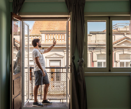 Family Bright Flat with Balcony