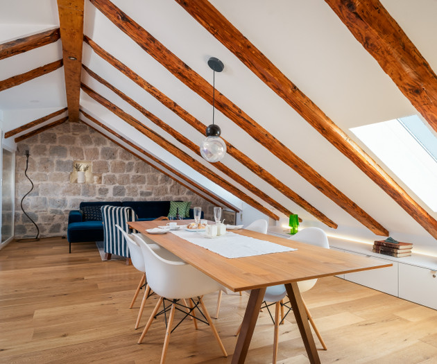 “Stylish 2 BR Retreat on Split’s Seaside Riva“