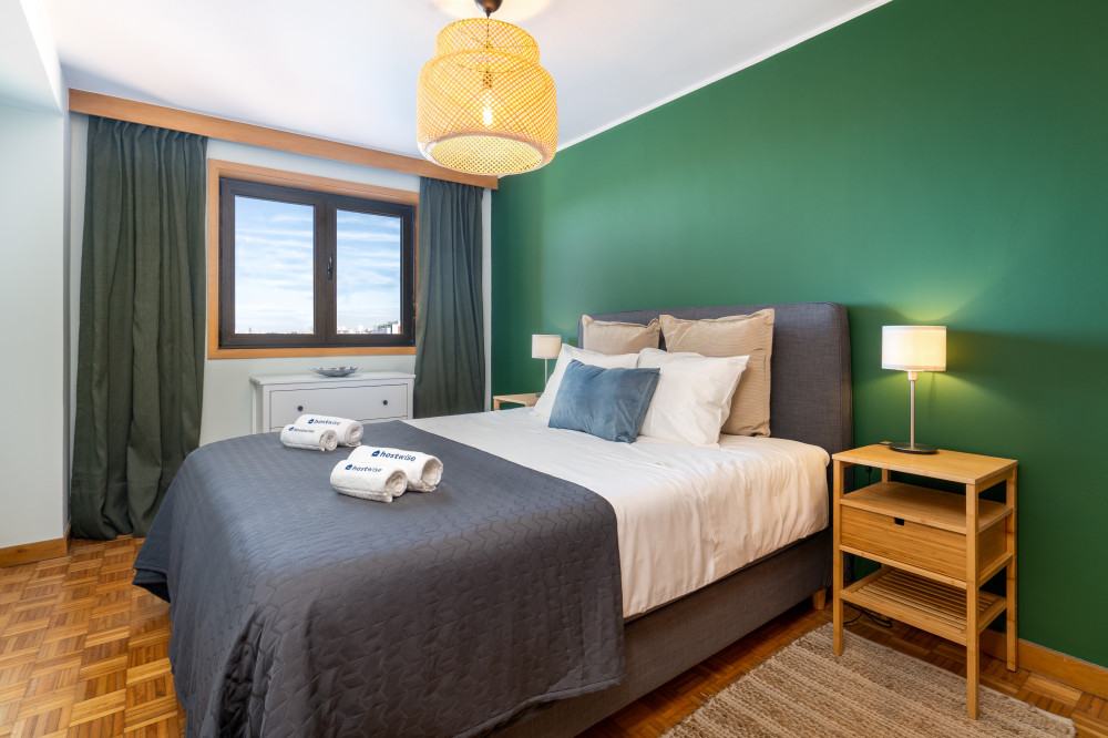 Fantastic Peaceful Flat in Gaia preview