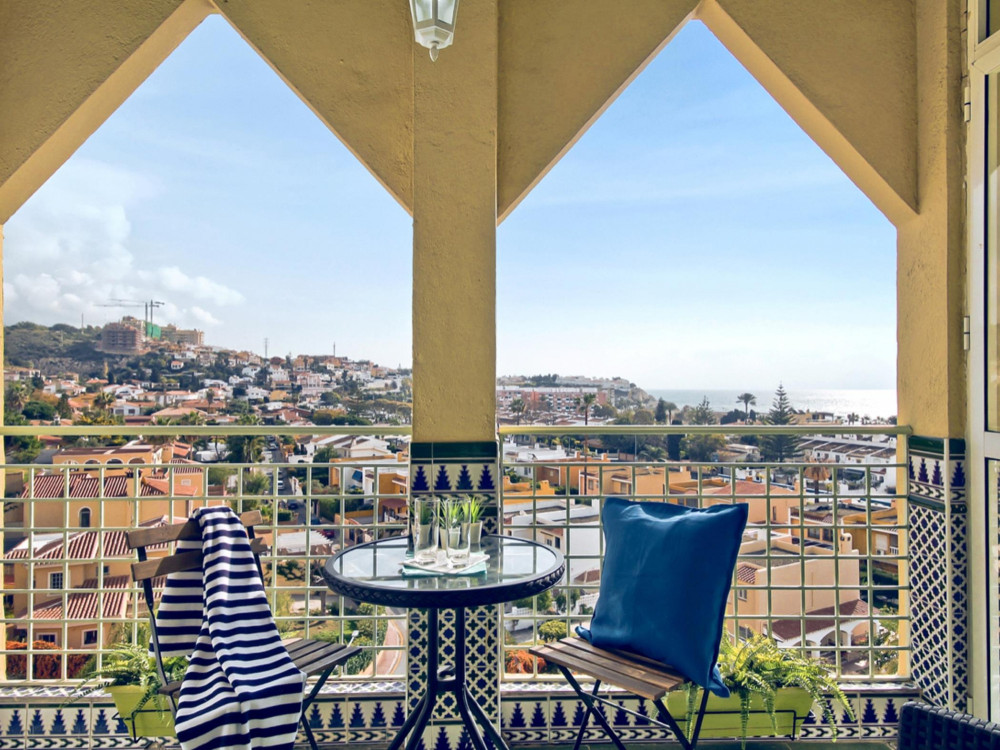 Sun, Beach and Relax - Torrevigia preview