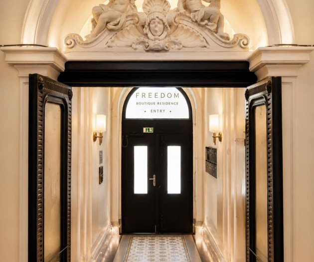Emperor Marble Suite | Spacious 3BR Prague