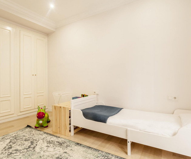 CENTRAL, DESIGN 2-BR + 1-Office APT IN TRINITARIS 