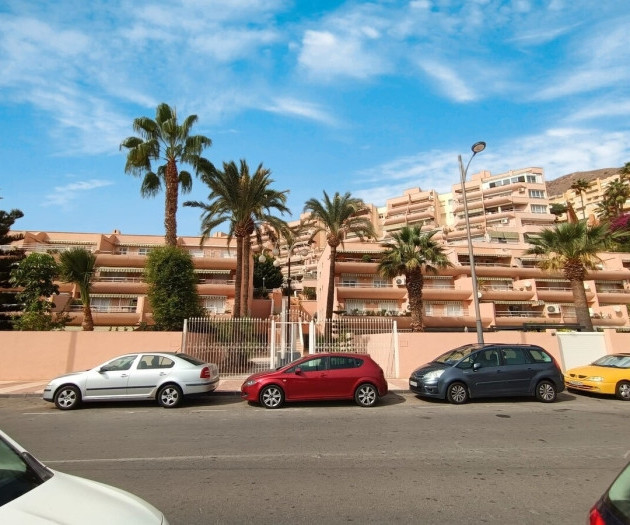Expoholidays Puerto Aguadulce con parking
