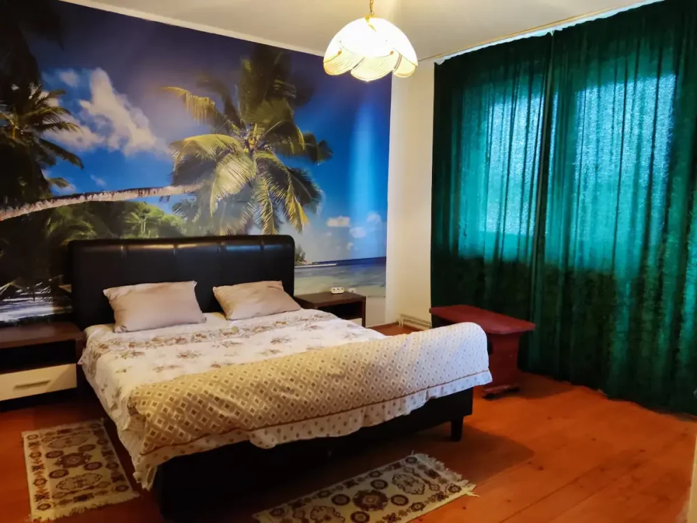 Lakefront Villa near Bucharest/Buftea - 12 Sleeps preview