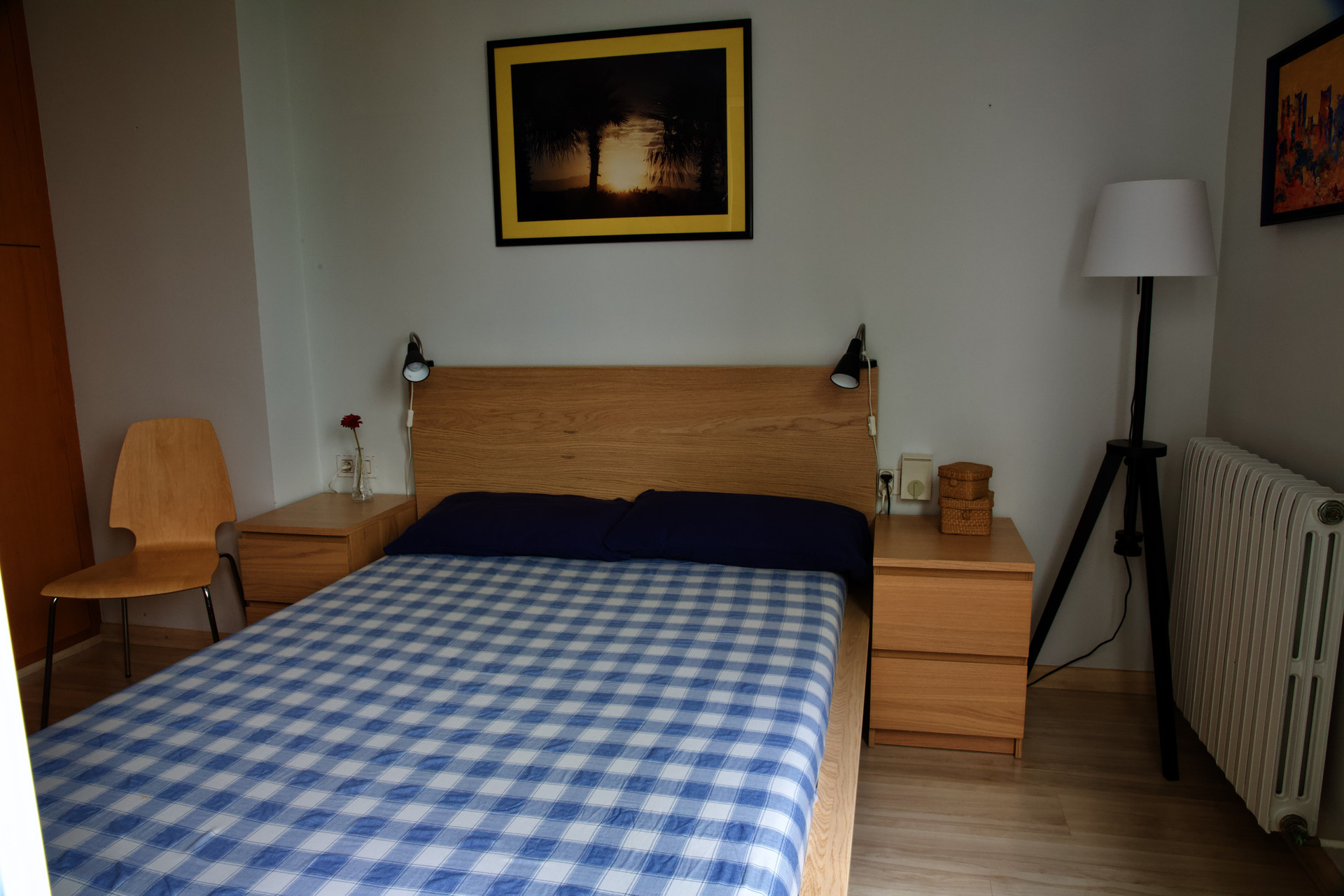 Twin bedroom