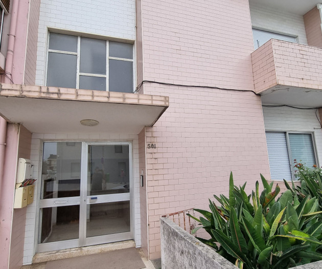 Private room with balcony in Vila do Conde