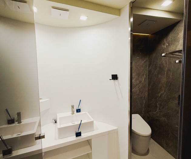 Gangnam Studio | 5 Min to Yeoksam Station
