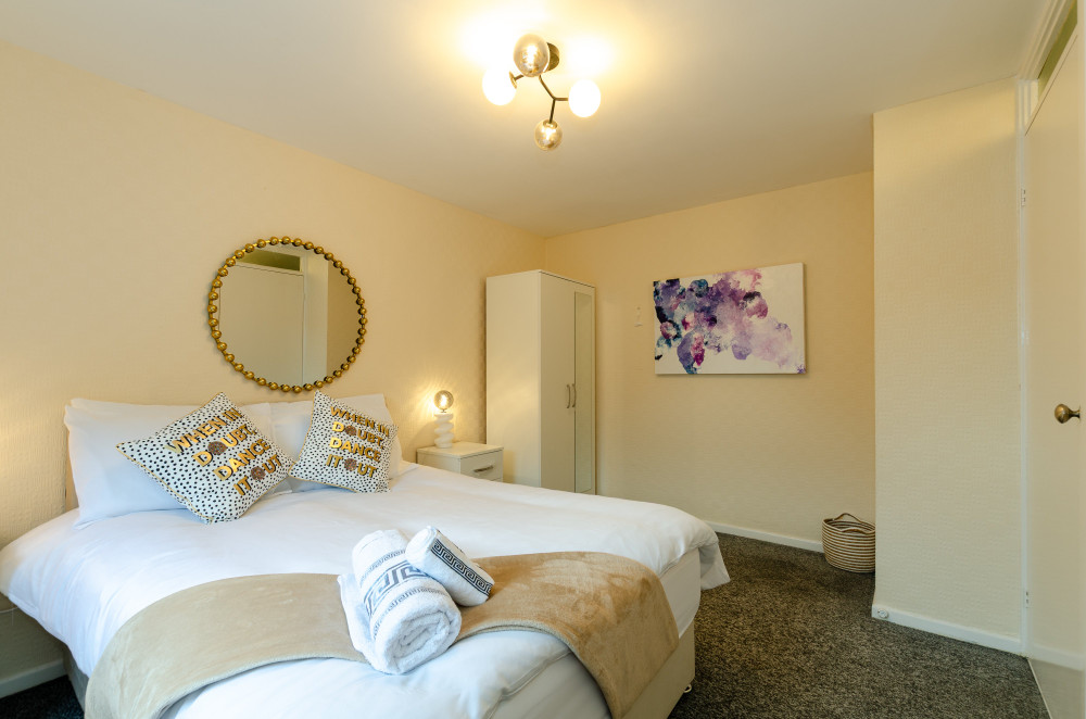 Private bungalow, 50Mbps WiFi, central Preston preview