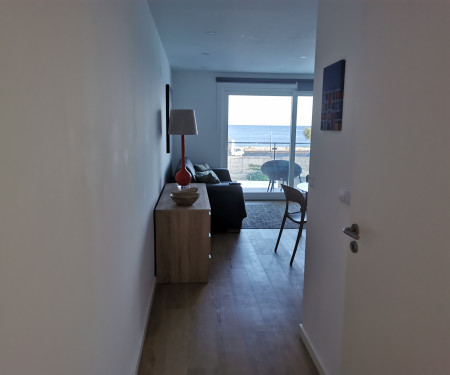 APARTAMENTO FRENTE PARA O MAR