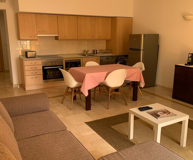 Luxury Apartment, with pool and beach