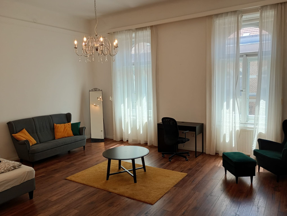 Studio in Csengery utca preview