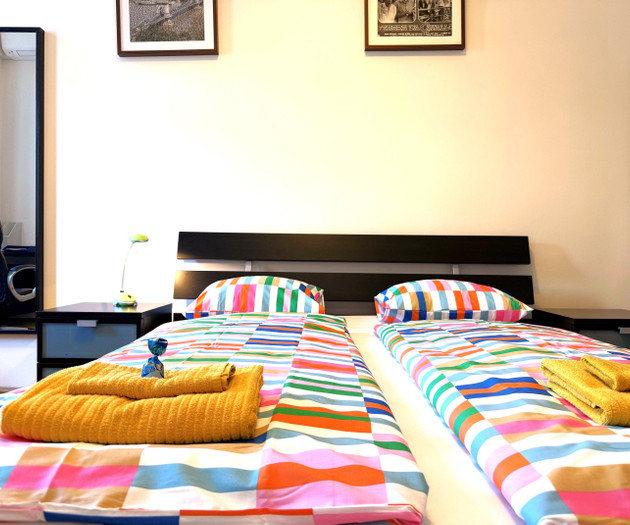 Central 2-Bedroom Apartment with Private Balcony