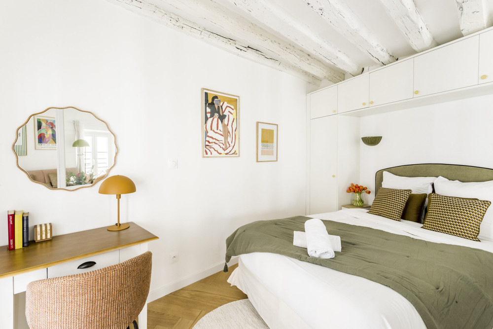 Elegant 1BR by Louvre & Palais Royal preview