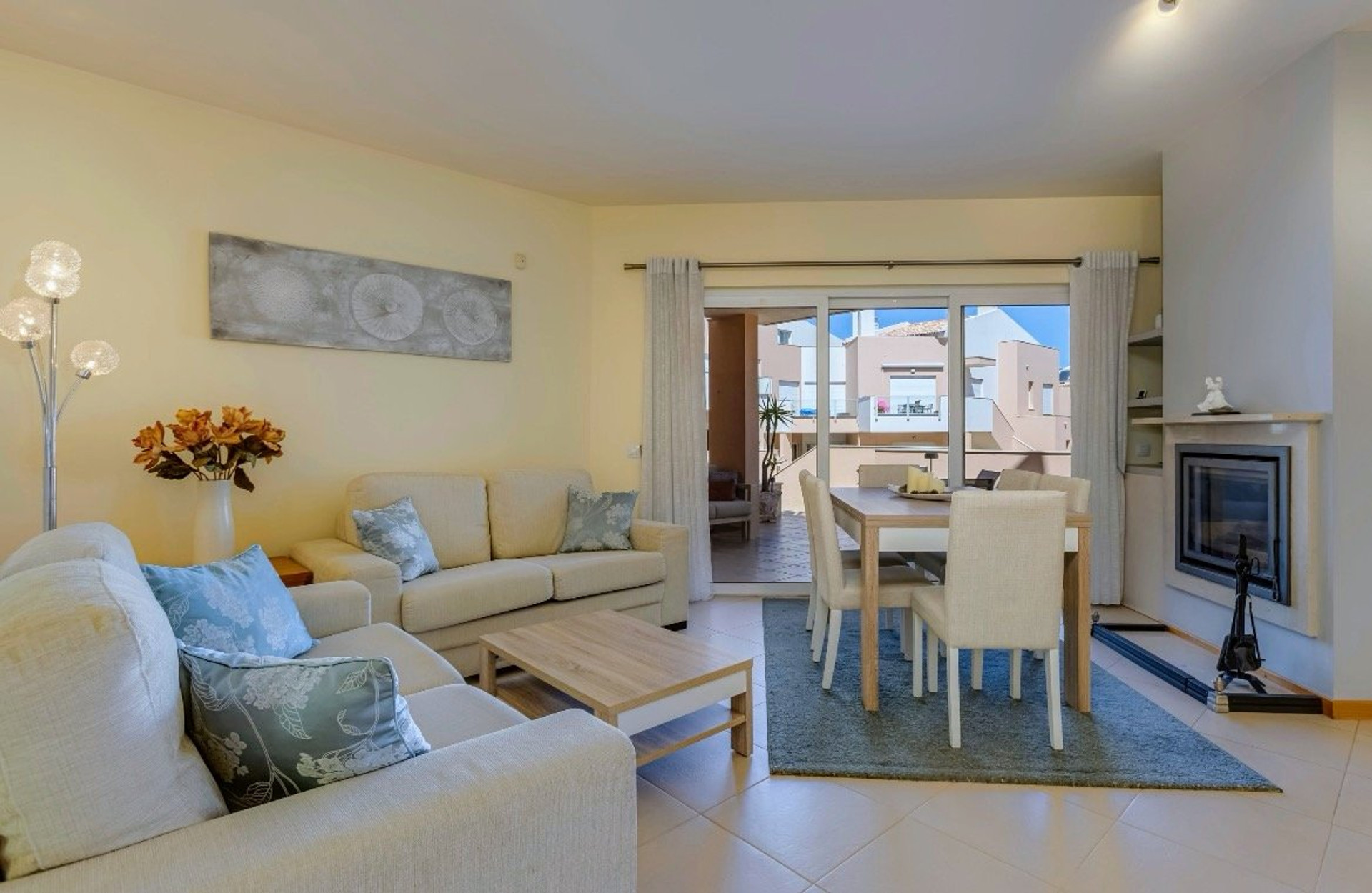 Bright living and dining area