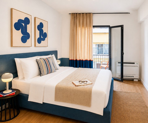 Bedroom with balcony access
