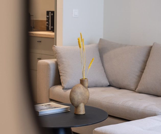 Corner Bay #27 | Leon by ZOIA Living