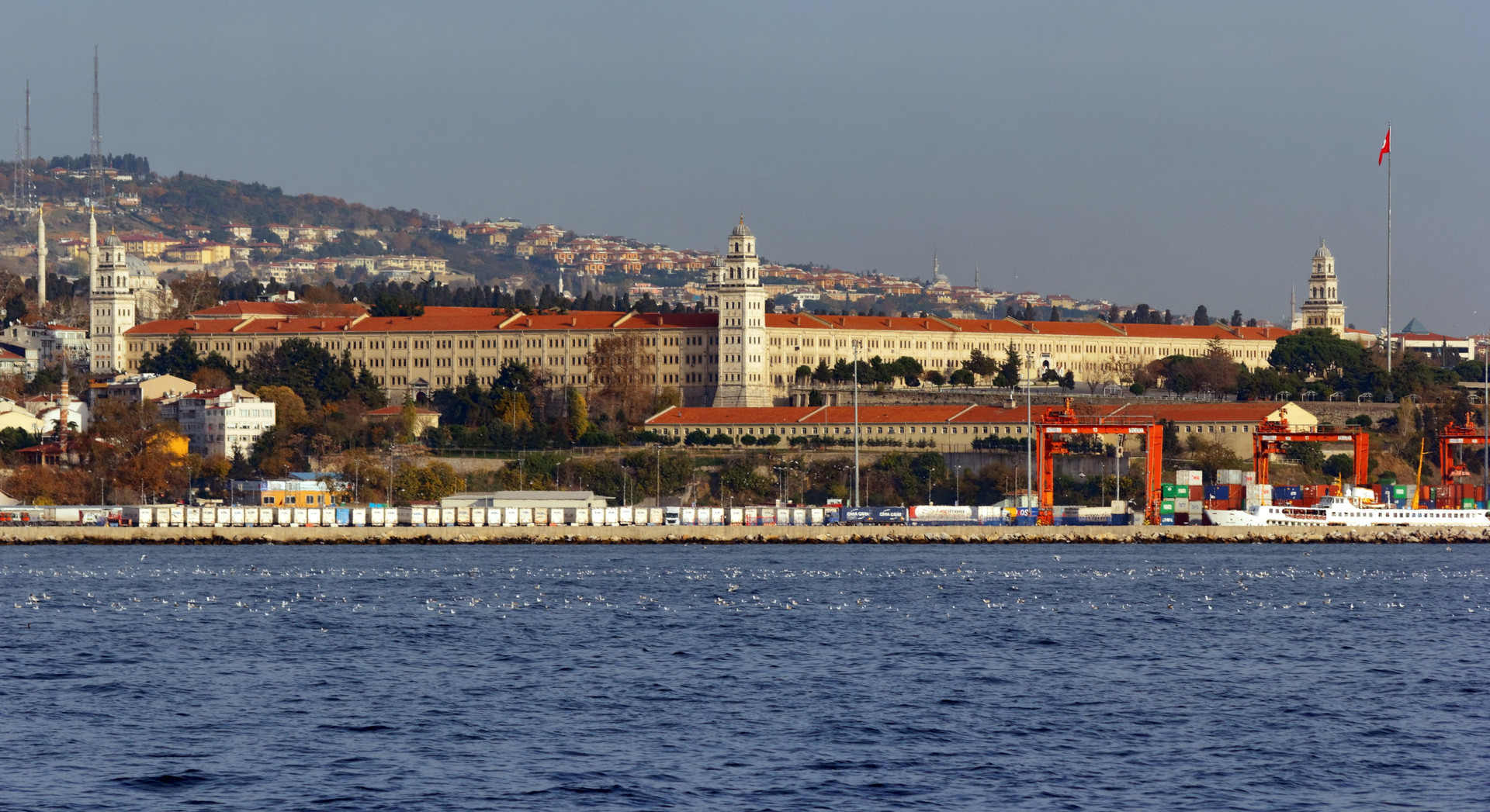 Waterfront neighborhood panoramic view