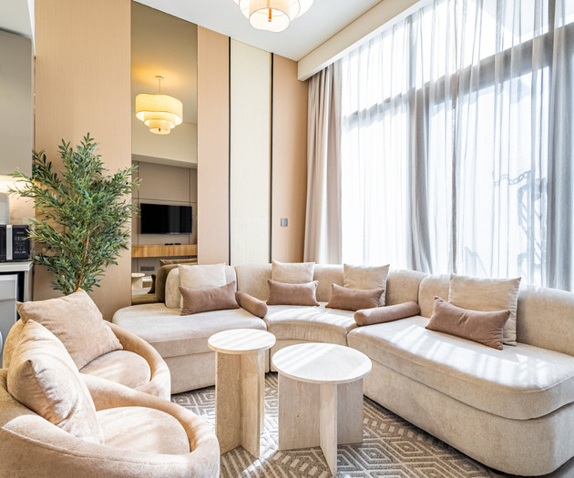 Modern 1BR in Azizi Riviera