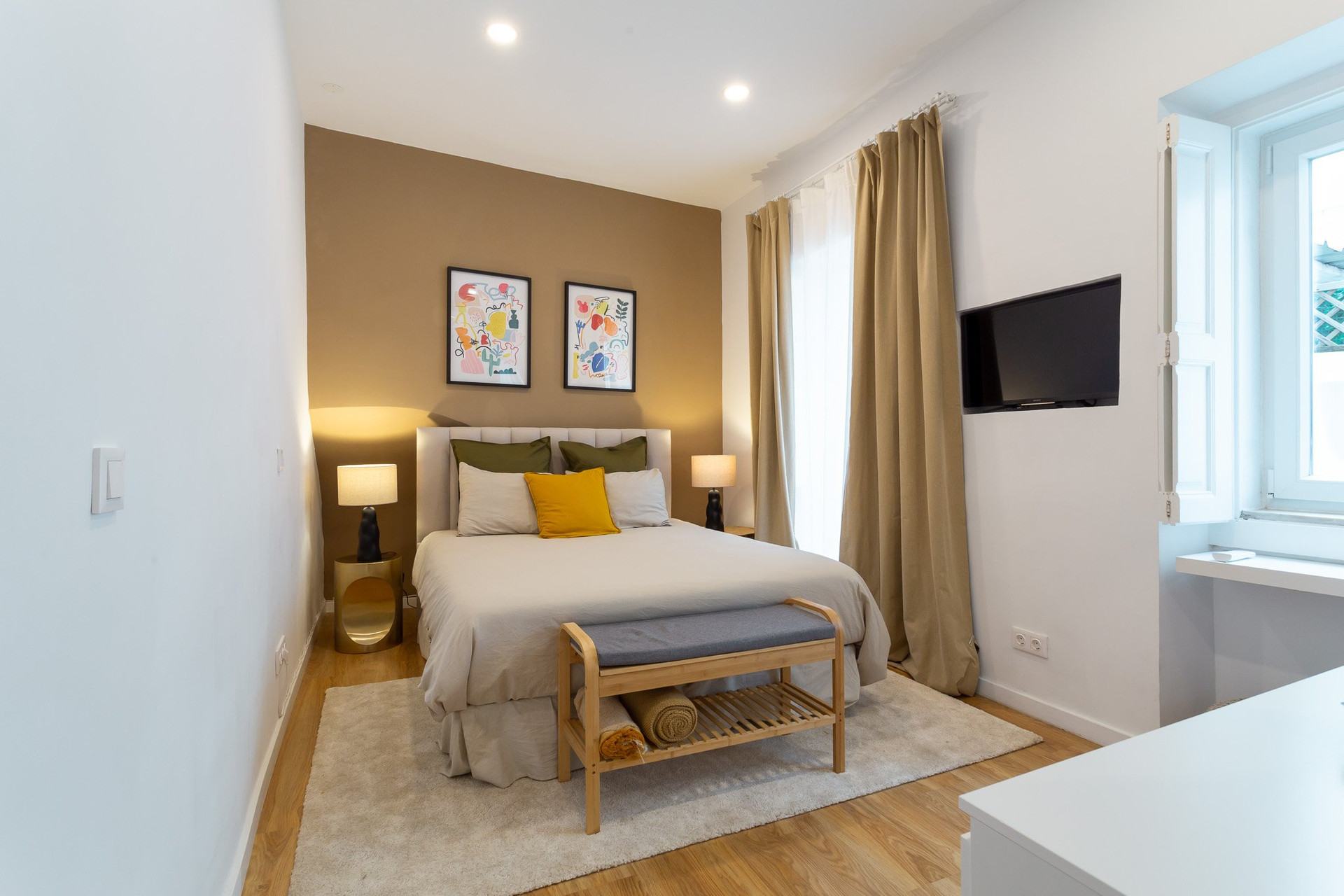 Master bedroom with TV window